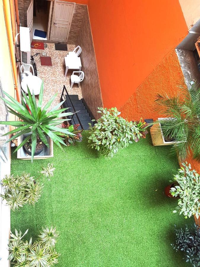 Rio Guesthouse - Um Quarteirao Da Praia De Copacabana ริโอเดจาเนโร ภายนอก รูปภาพ