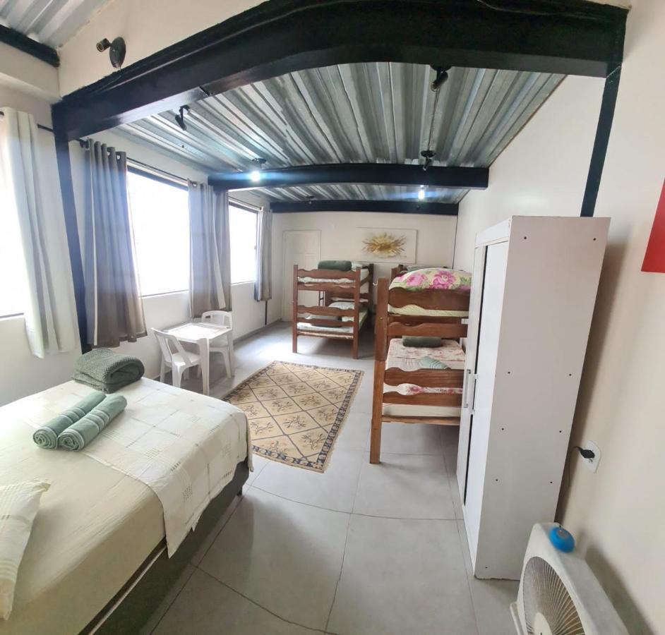 Rio Guesthouse - Um Quarteirao Da Praia De Copacabana ริโอเดจาเนโร ภายนอก รูปภาพ