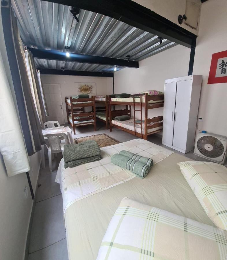 Rio Guesthouse - Um Quarteirao Da Praia De Copacabana ริโอเดจาเนโร ภายนอก รูปภาพ