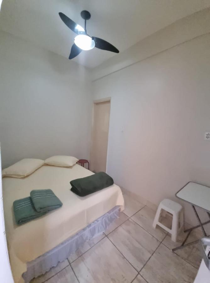 Rio Guesthouse - Um Quarteirao Da Praia De Copacabana ริโอเดจาเนโร ภายนอก รูปภาพ